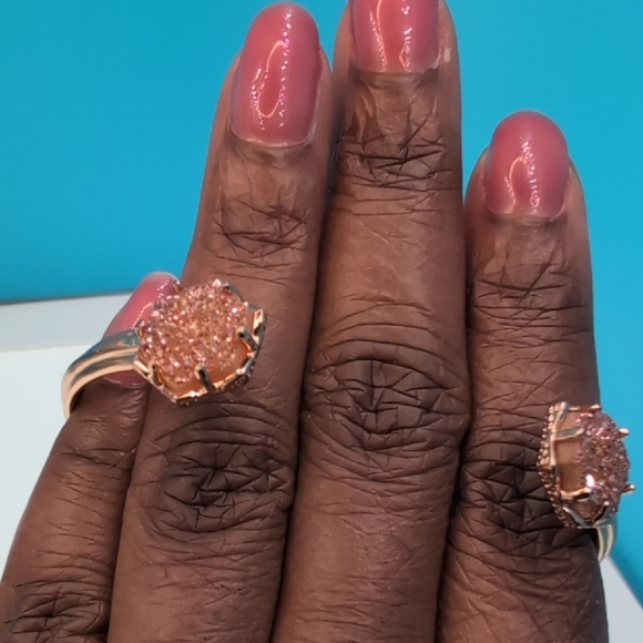 Elegant Pink Stone Bracelet - Picture 4 of 6